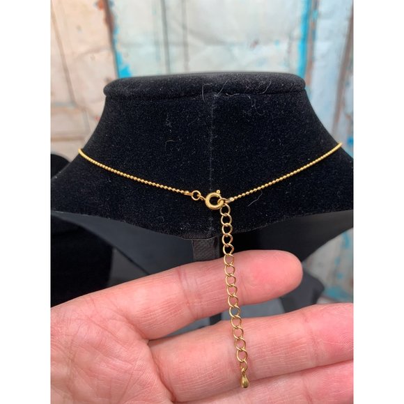 Dainty Pearl Drop Necklace - Picture 5 of 5